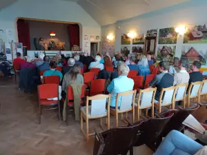 Zámrské křeslo pro hosta s Nelou Liskovou 28. 4. 2025